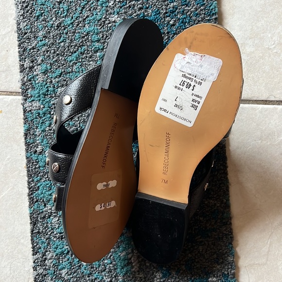 NEW Rebecca Minkoff Black Studded Slide Size 6.5 - Picture 3 of 3